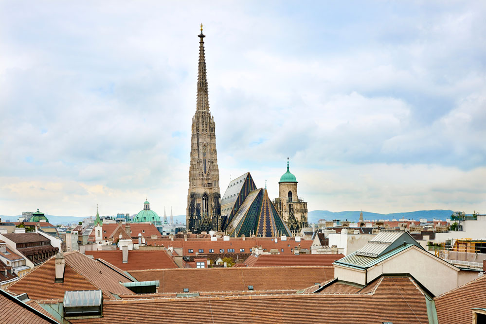 View of St. Stephen's Cathedral at Singerstrasse 21/25